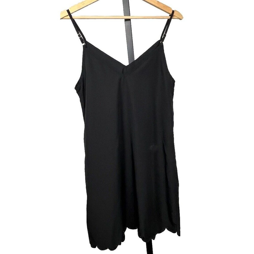 Shein Black Mini Cocktail Slip Dress 6 Strappy V Neck Scallop Hem Going Out